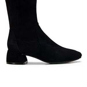 Gentle Souls by Kenneth Cole. Emily Black Suede Ankle Bootie Size 5 M NIB
